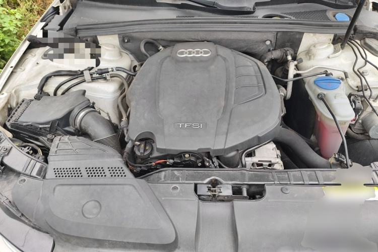 Used Audi A4L 2016 35 TFSI Collection Edition S line Comfort Model Engine Bay
