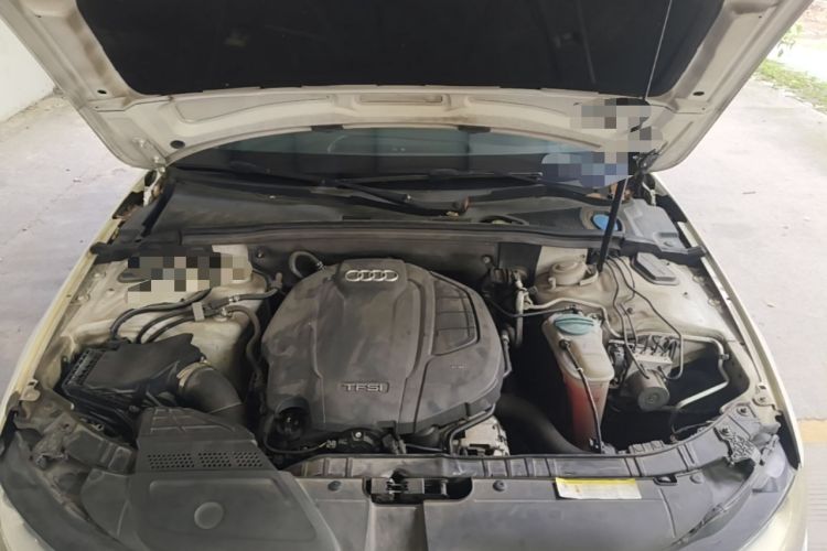Used Audi A4L 2016 35 TFSI Collector's Edition Automatic Standard Model Engine Bay