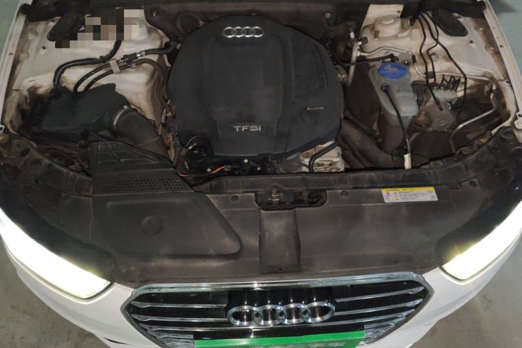 Used Audi A4L 2016 35 TFSI Collection Edition S line Comfort Model Engine Bay