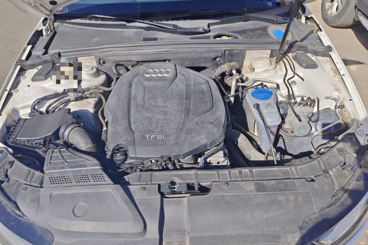 Used Audi A4L 2016 35 TFSI Collector's Edition Automatic Standard Model Engine Bay
