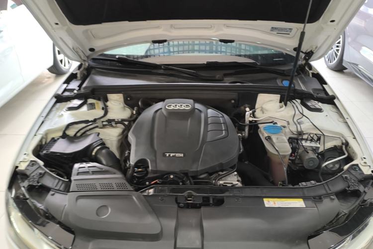 Used Audi A4L 2016 35 TFSI Collection Edition S line Luxury Model Engine Bay