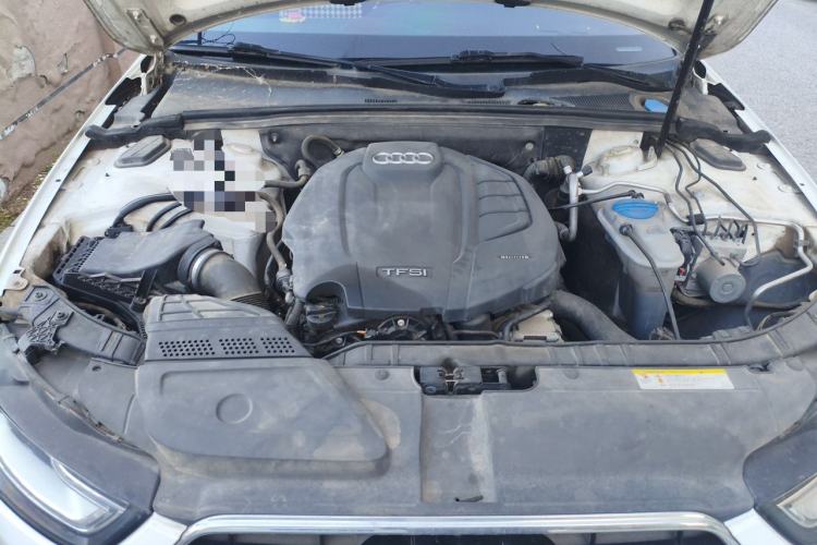 Used Audi A4L 2016 35 TFSI Collector's Edition Automatic Standard Model Engine Bay