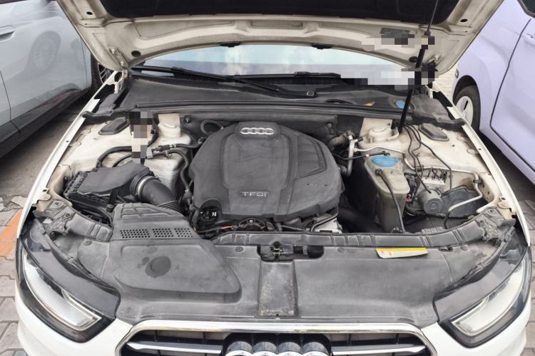 Used Audi A4L 2016 35 TFSI Collection Edition S line Comfort Model Engine Bay