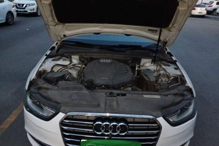 Used Audi A4L 2016 35 TFSI Automatic Technology Model Engine Bay