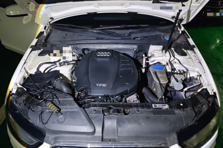 Used Audi A4L 2016 35 TFSI Collection Edition S line Comfort Model Engine Bay