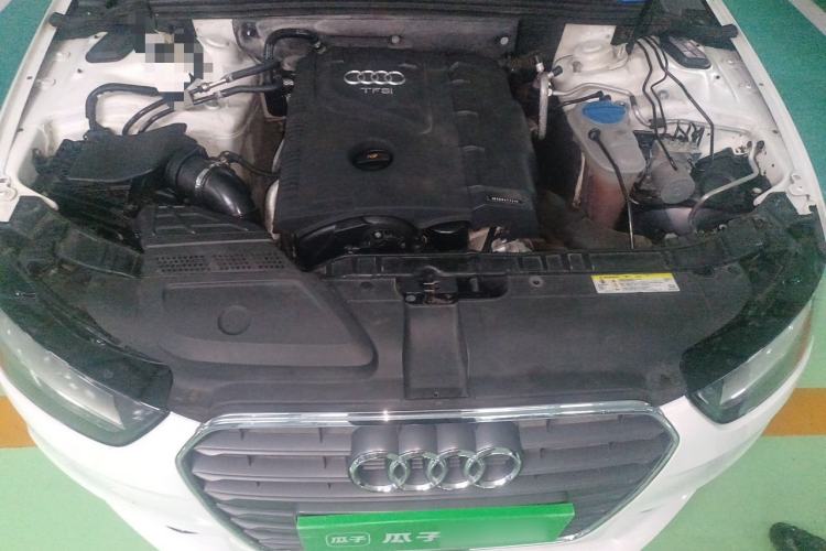 Used Audi A4L 2016 30 TFSI Automatic Comfort Model Engine Bay