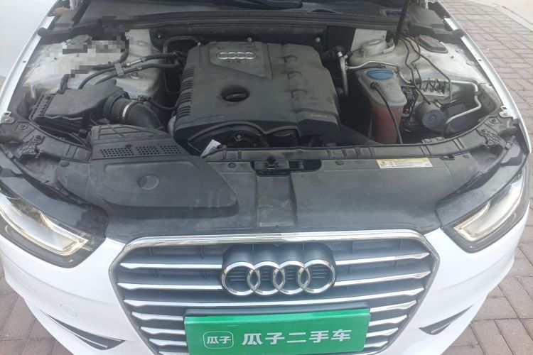 Used Audi A4L 2016 30 TFSI Collector's Edition Automatic Comfort Model Engine Bay