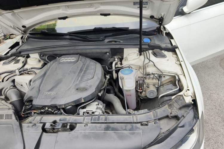 Used Audi A4L 2016 35 TFSI Automatic Comfort Model Engine Bay Left