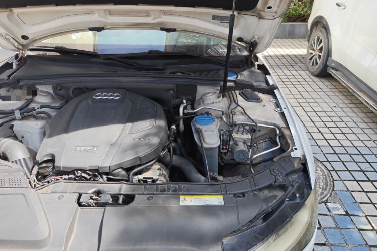 Used Audi A4L 2016 35 TFSI Automatic Comfort Model Engine Bay Left