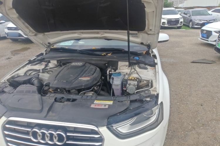 Used Audi A4L 2016 35 TFSI Collector's Edition Automatic Standard Model Engine Bay Left