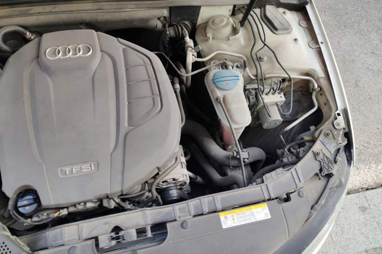 Used Audi A4L 2016 35 TFSI Automatic Standard Model Engine Bay Left