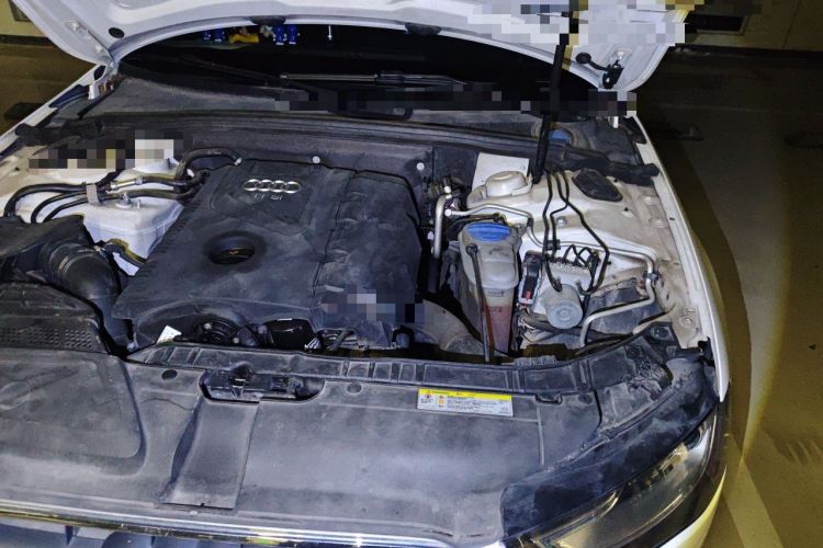 Used Audi A4L 2016 30 TFSI Collector's Edition Automatic Comfort Model Engine Bay Left