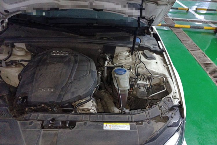 Used Audi A4L 2016 35 TFSI Collector's Edition Automatic Standard Model Engine Bay Left