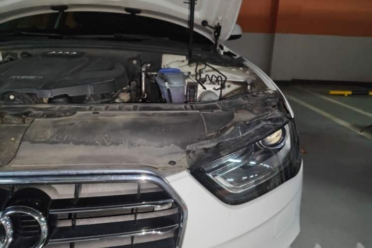 Used Audi A4L 2016 35 TFSI Automatic Comfort Model Engine Bay Left