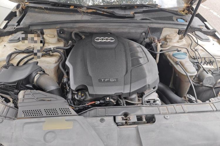 Used Audi A4L 2016 35 TFSI Collector's Edition Automatic Standard Model Engine Bay
