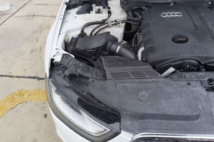 Used Audi A4L 2016 30 TFSI Collector's Edition Automatic Comfort Model Engine Bay Right