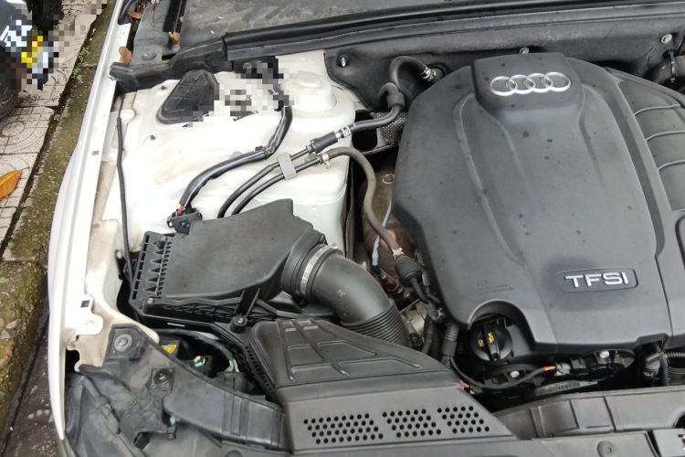 Used Audi A4L 2016 35 TFSI Collector's Edition Automatic Standard Model Engine Bay Right