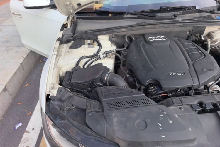 Used Audi A4L 2016 35 TFSI Automatic Comfort Model Engine Bay Right