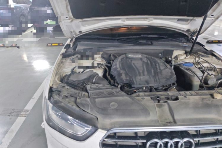 Used Audi A4L 2016 35 TFSI Collector's Edition Automatic Standard Model Engine Bay Right