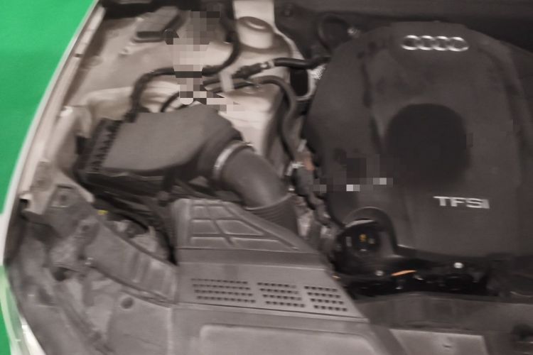 Used Audi A4L 2016 35 TFSI Collection Edition S line Comfort Model Engine Bay Right