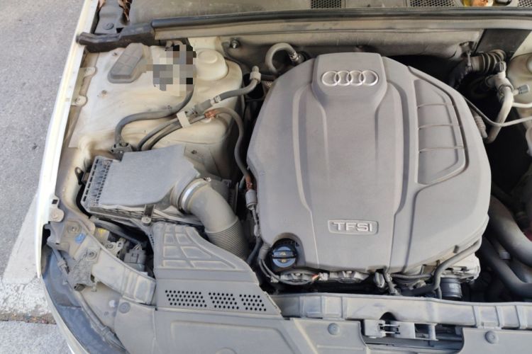 Used Audi A4L 2016 35 TFSI Automatic Standard Model Engine Bay Right