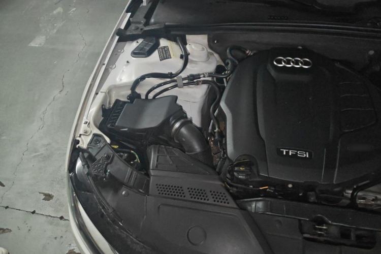 Used Audi A4L 2016 35 TFSI Collection Edition S line Luxury Model Engine Bay Right