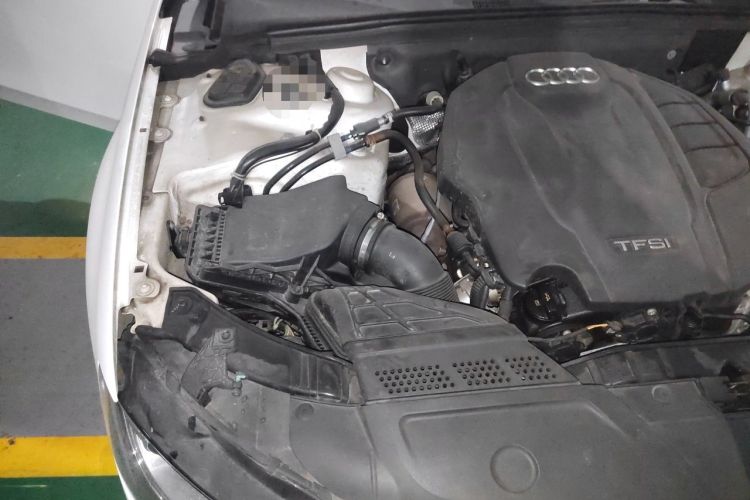 Used Audi A4L 2016 35 TFSI Automatic Comfort Model Engine Bay Right