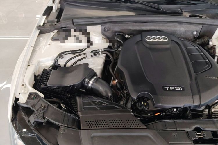 Used Audi A4L 2016 35 TFSI Collector's Edition Automatic Standard Model Engine Bay Right