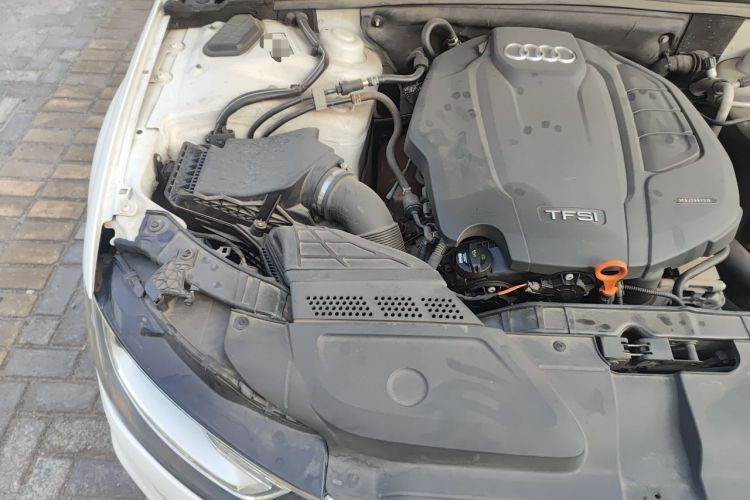 Used Audi A4L 2016 35 TFSI Collection Edition S line Comfort Model Engine Bay Right