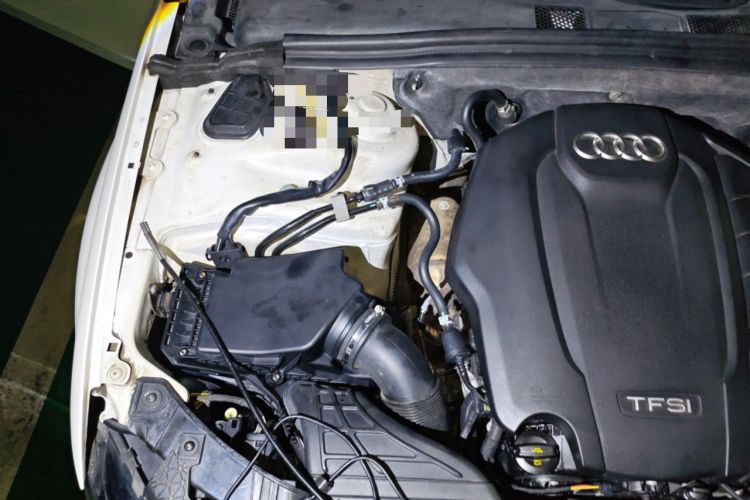 Used Audi A4L 2016 35 TFSI Collection Edition S line Comfort Model Engine Bay Right