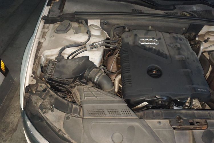 Used Audi A4L 2016 30 TFSI Automatic Comfort Model Engine Bay Right