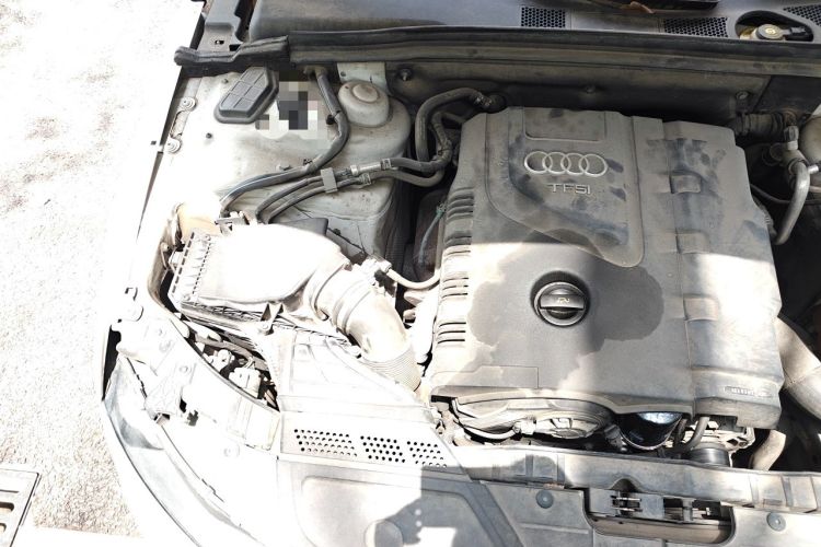 Used Audi A4L 2016 30 TFSI Collector's Edition Automatic Comfort Model Engine Bay Right