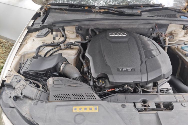 Used Audi A4L 2016 35 TFSI Collector's Edition Automatic Standard Model Engine Bay Right
