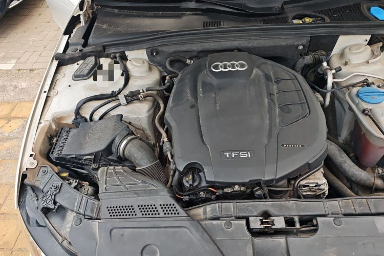 Used Audi A4L 2016 35 TFSI Collection Edition S line Comfort Model Engine Bay Right