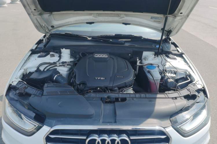 Used Audi A4L 2016 35 TFSI Collection Edition S line Luxury Model Engine Bay
