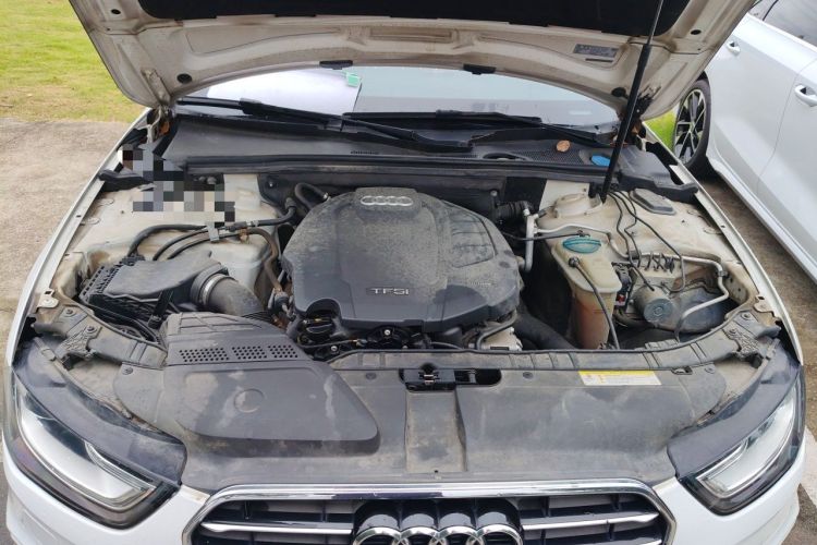 Used Audi A4L 2016 35 TFSI Collection Edition S line Comfort Model Engine Bay