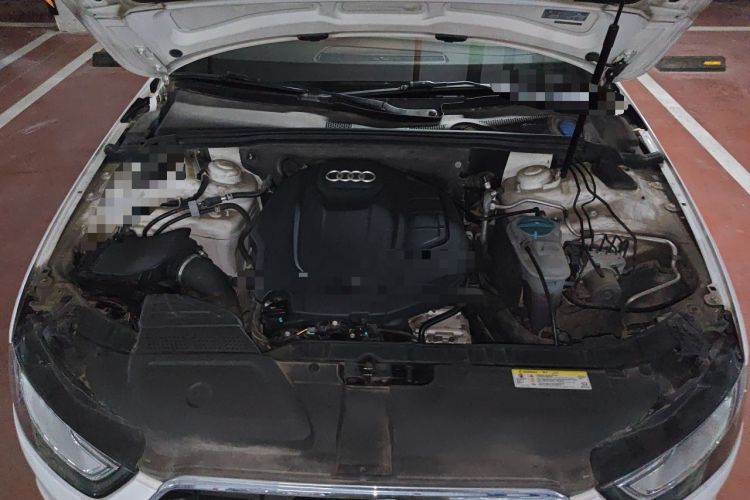 Used Audi A4L 2016 35 TFSI Collector's Edition Automatic Standard Model Engine Bay