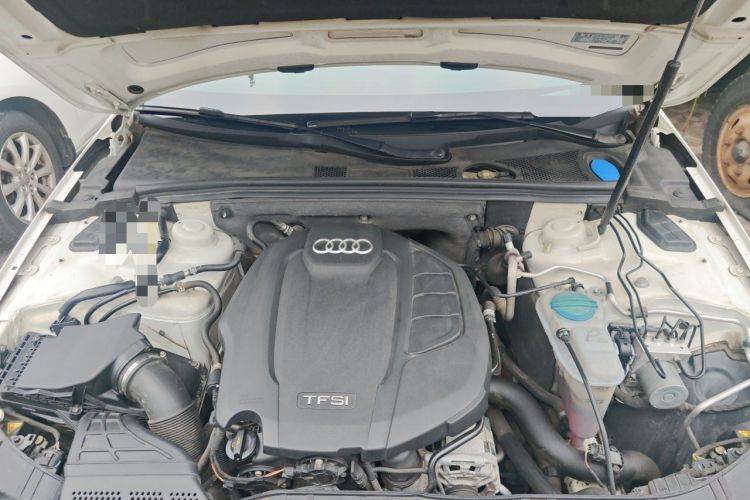 Used Audi A4L 2016 35 TFSI Collection Edition S line Comfort Model Engine Bay