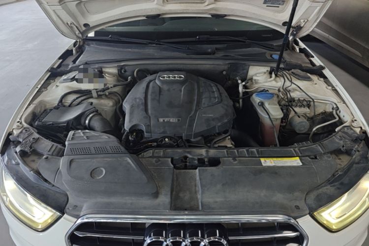 Used Audi A4L 2016 35 TFSI Automatic Comfort Model Engine Bay