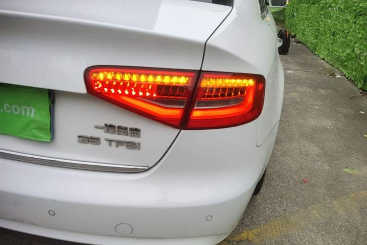 Used Audi A4L 2016 35 TFSI Collector's Edition Automatic Standard Model Exterior 1