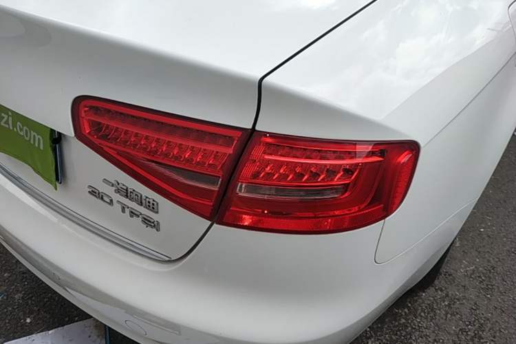 Used Audi A4L 2016 30 TFSI Collector's Edition Automatic Comfort Model Exterior 1