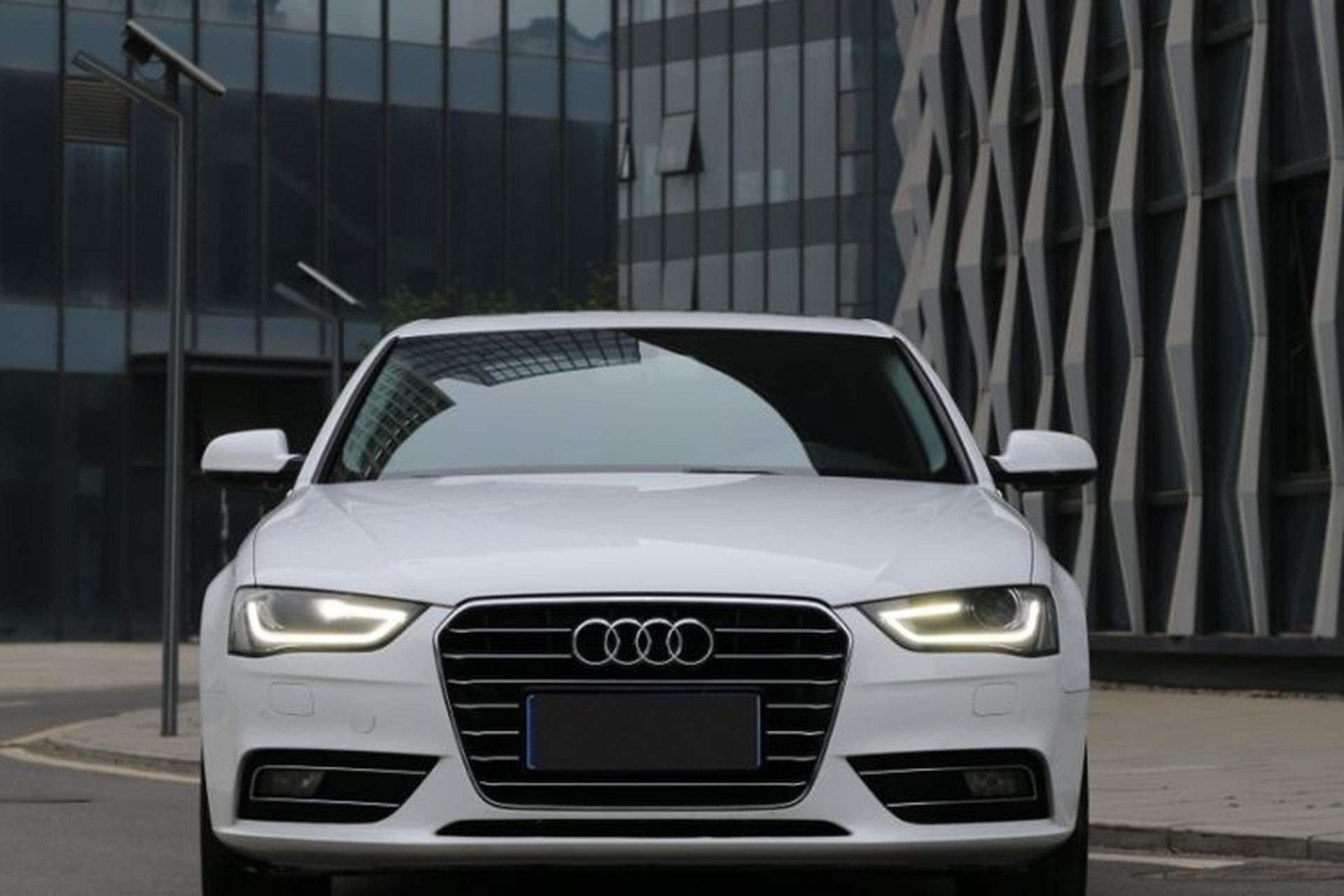 Used Audi A4L 2016 35 TFSI Automatic Comfort Model Exterior 1