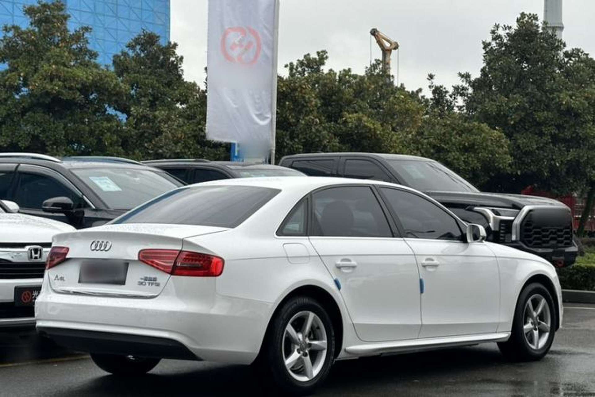 Used Audi A4L 2016 30 TFSI Collector's Edition Automatic Comfort Model Exterior 2