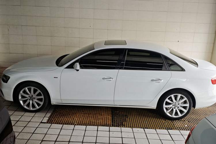 Used Audi A4L 2016 45 TFSI Collection Edition quattro Personalized Sports Model Exterior 2