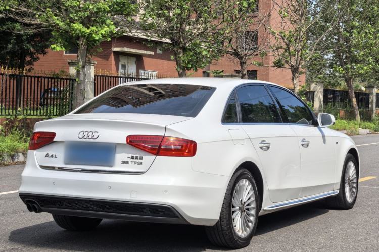 Used Audi A4L 2016 35 TFSI Collection Edition S line Comfort Model Exterior 3
