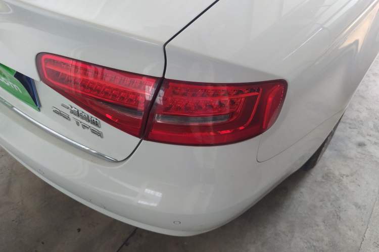 Used Audi A4L 2016 35 TFSI Collector's Edition Automatic Standard Model Exterior 3