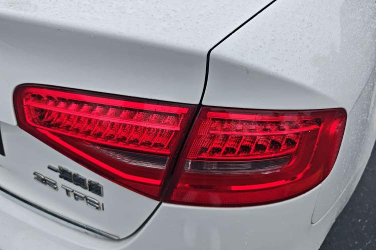 Used Audi A4L 2016 35 TFSI Collector's Edition Automatic Standard Model Exterior 3