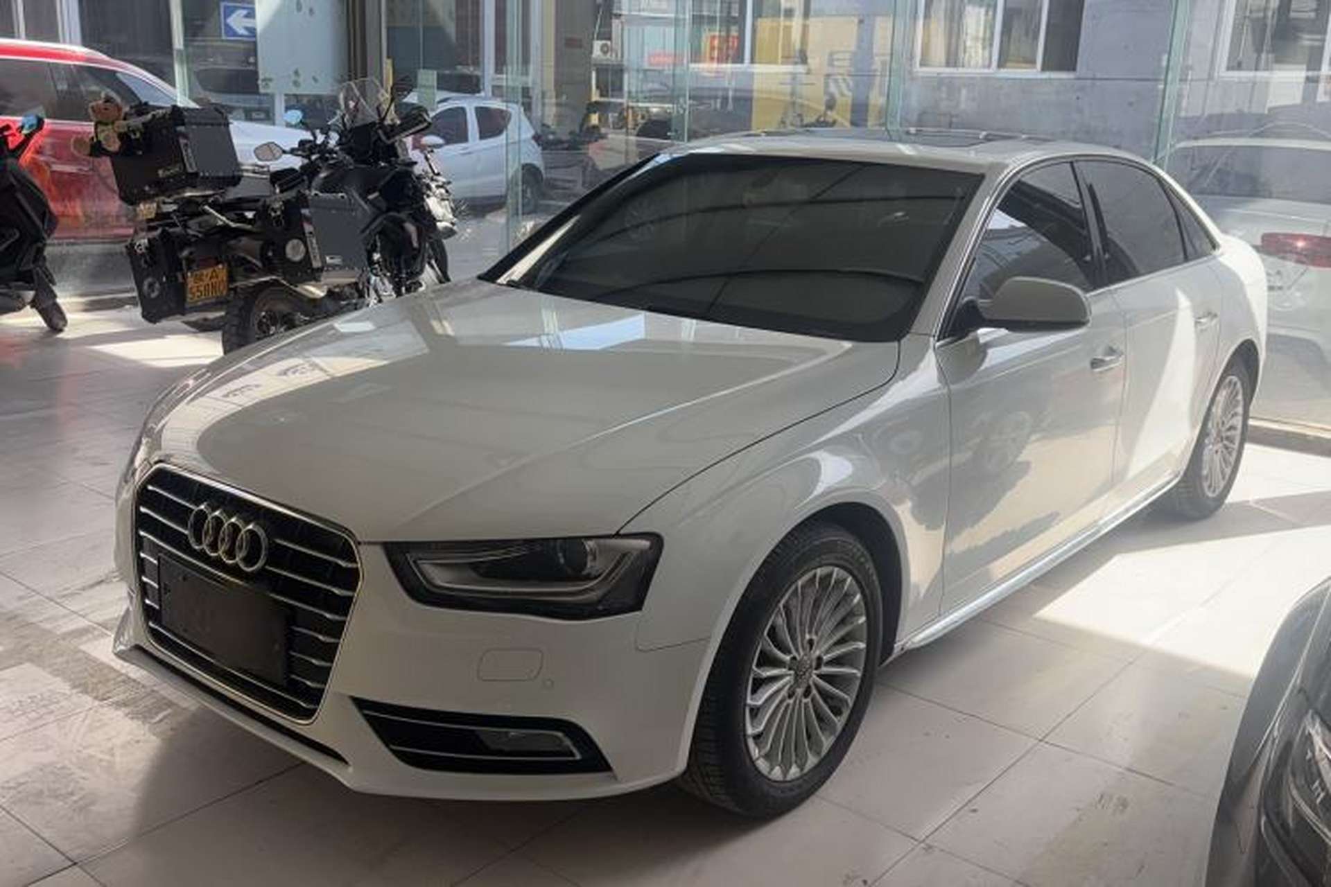 Used Audi A4L 2016 35 TFSI Automatic Comfort Model Front Left 45 Deg