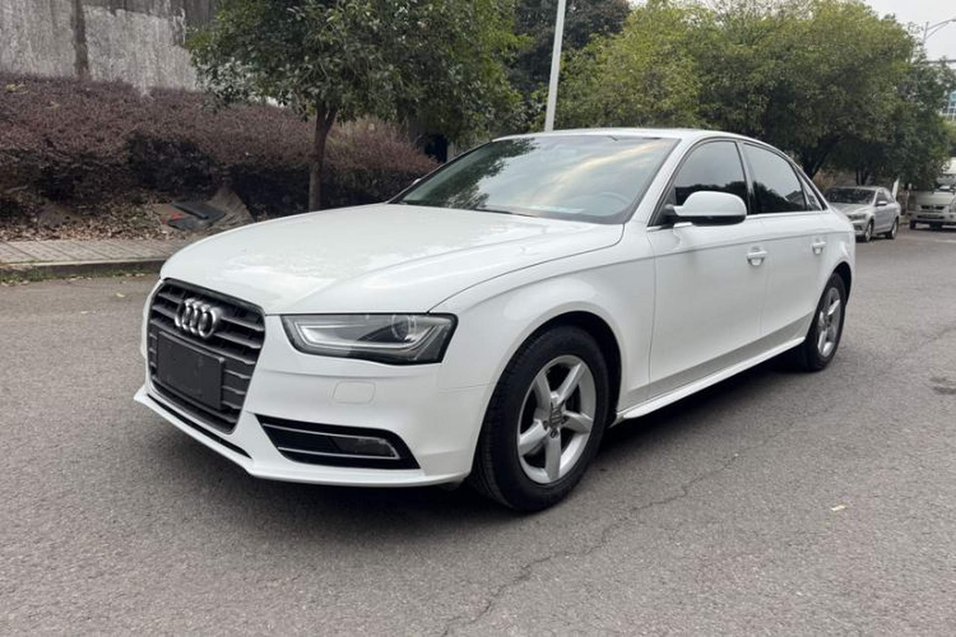 Used Audi A4L 2016 30 TFSI Collector's Edition Automatic Comfort Model Front Left 45 Deg
