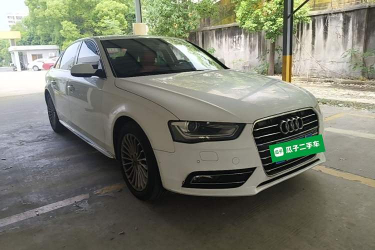 Used Audi A4L 2016 35 TFSI Collector's Edition Automatic Standard Model Front Right 45 Deg